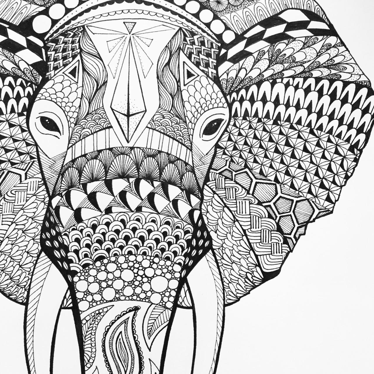 Mandalas zum Ausmalen: Tiere als Tore zur Kreativität